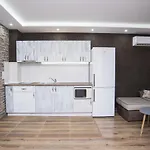 Nikol