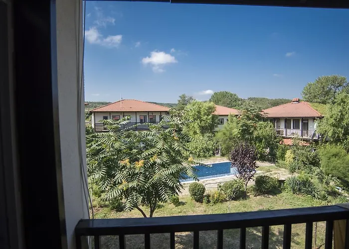 Nikol * Σωζόπολη